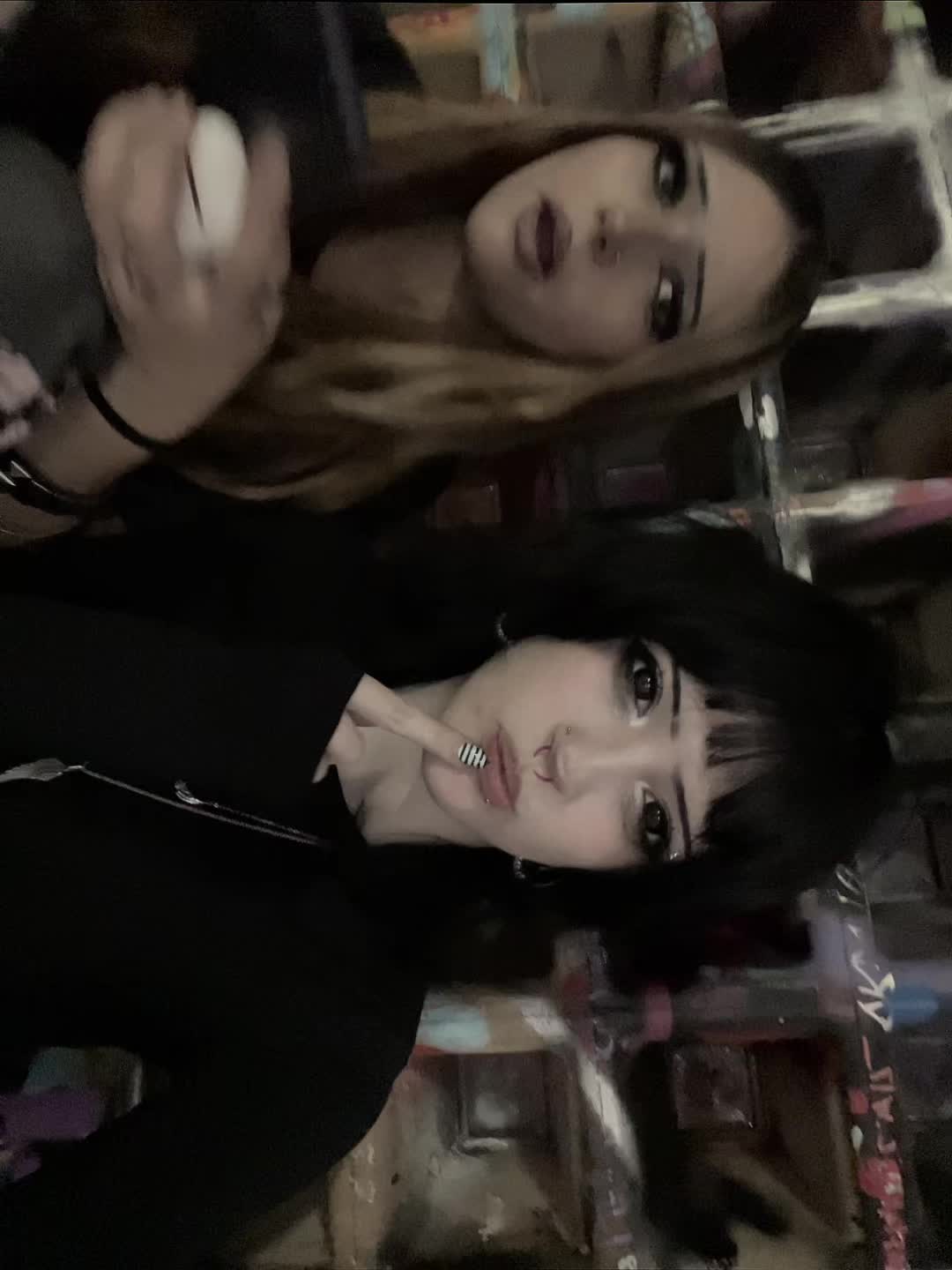 @i🦦