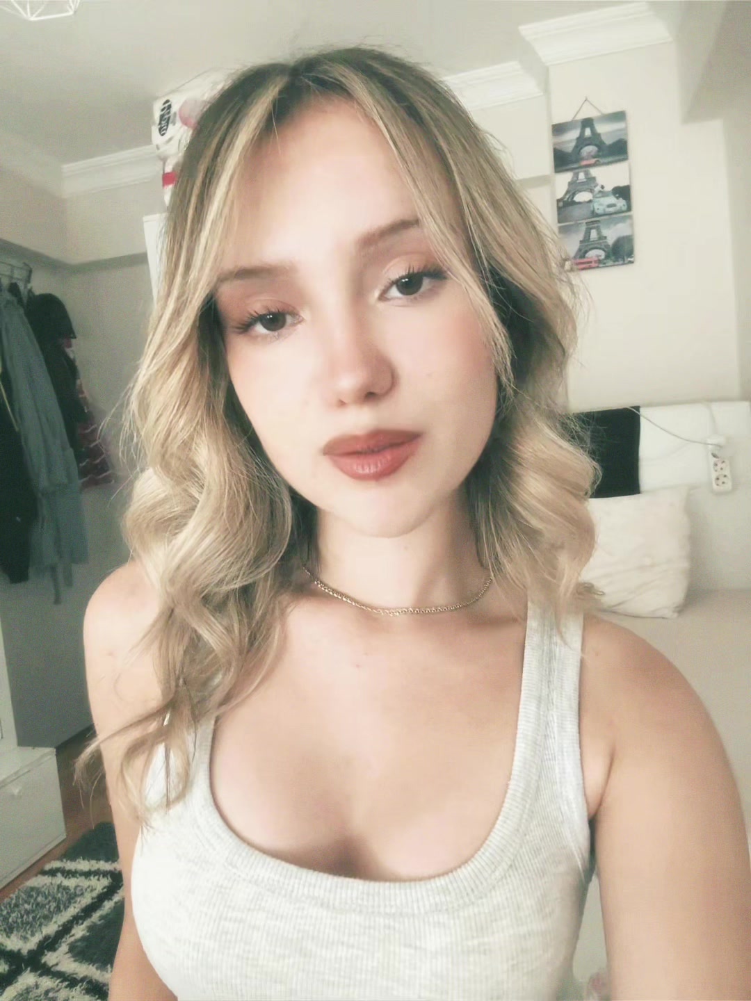 @Su