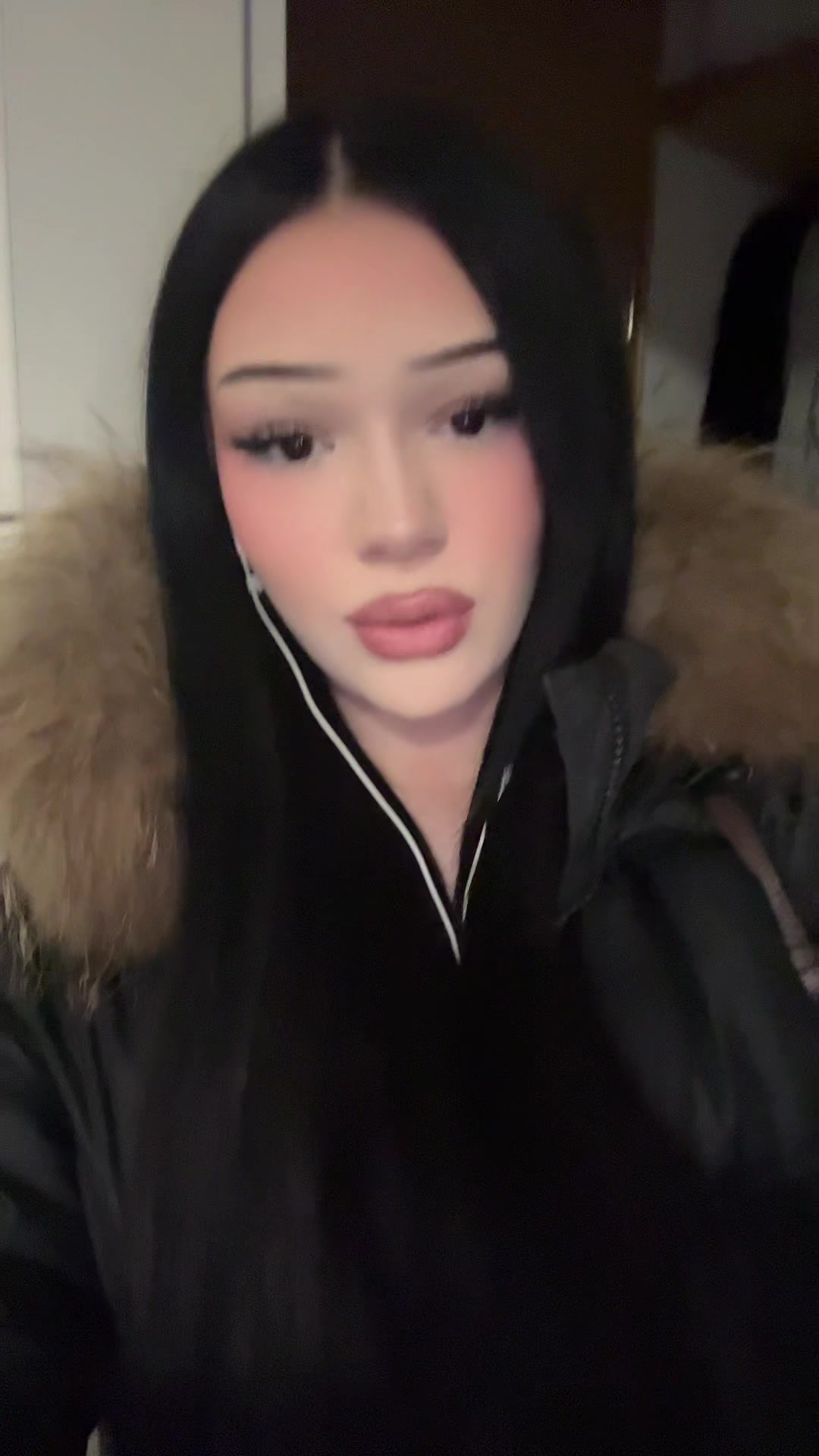 @𝐑𝐨𝐬𝐚𝐥𝐢𝐞 🩷