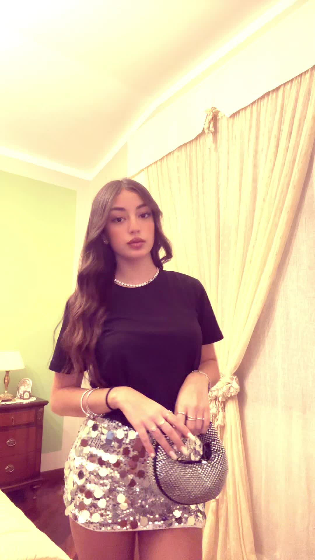 @𝓬𝓱𝓲𝓪𝓻𝓪