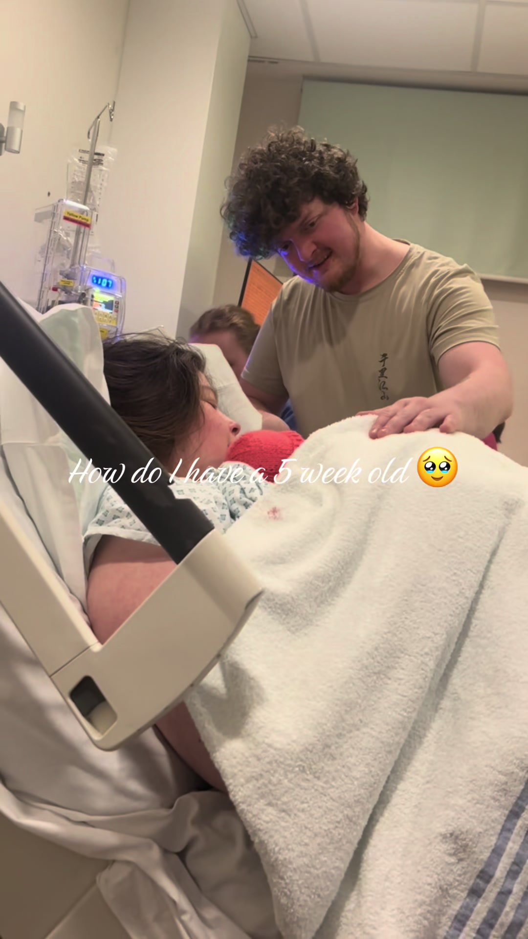 @chloe | first time mum ✨