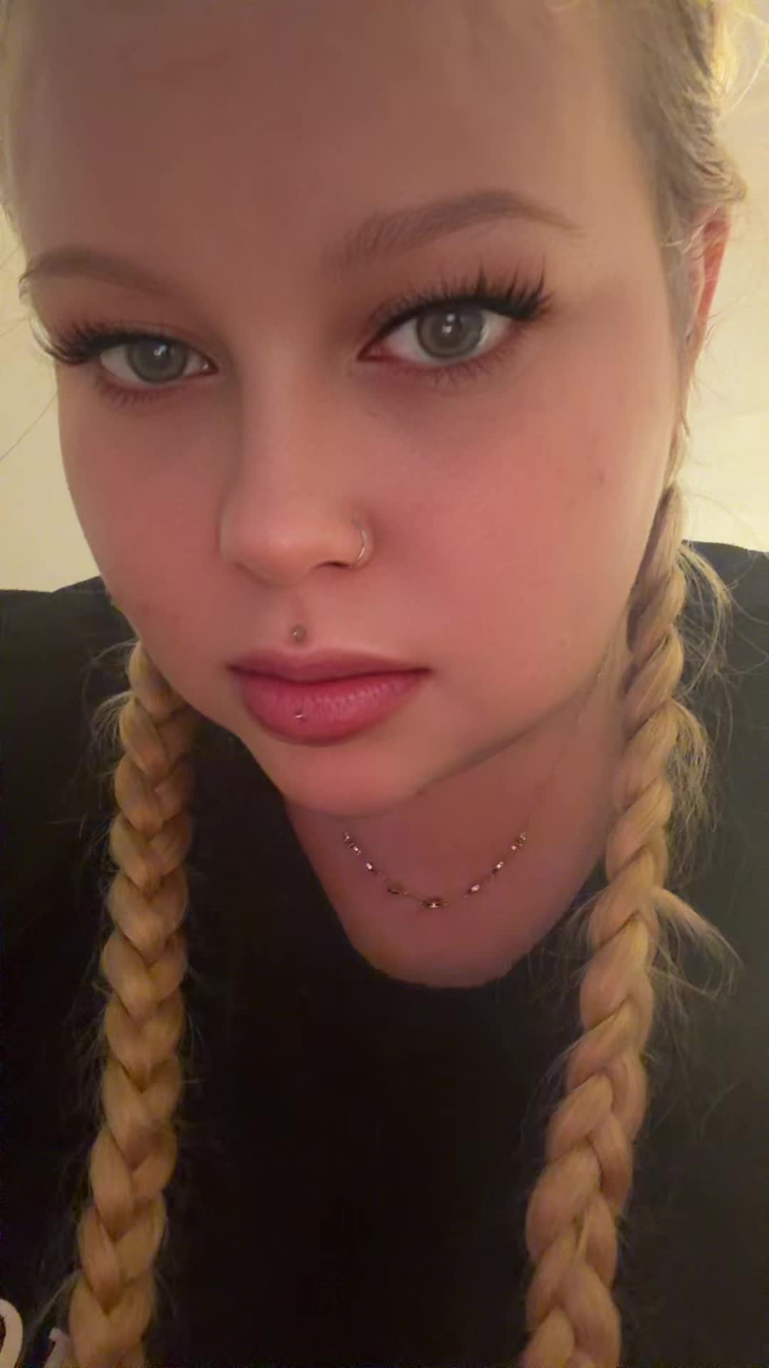 @whosthiseef