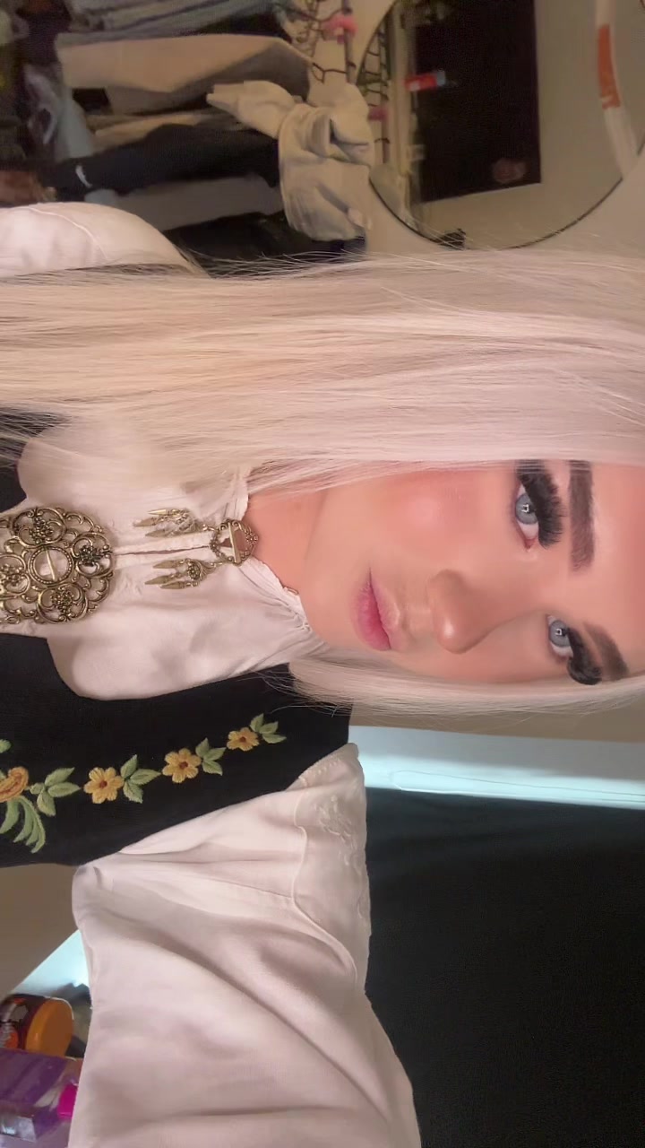 @🌺𝐍𝐢𝐤𝐤𝐢🌺