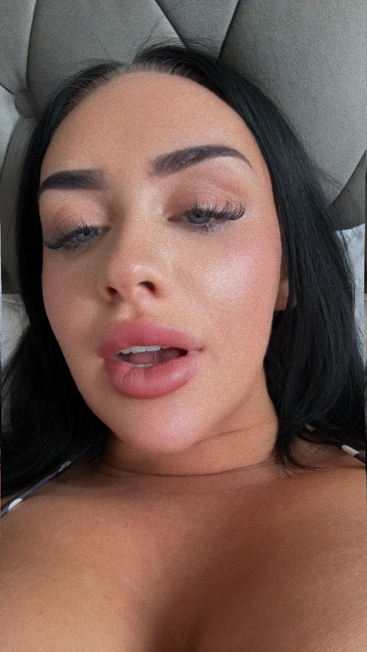 @JADE MARIE
