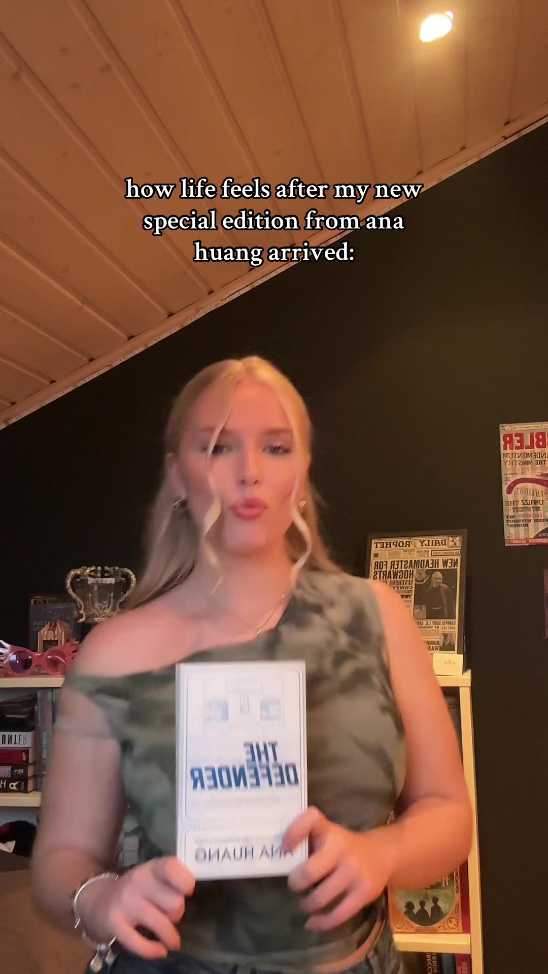 @elena