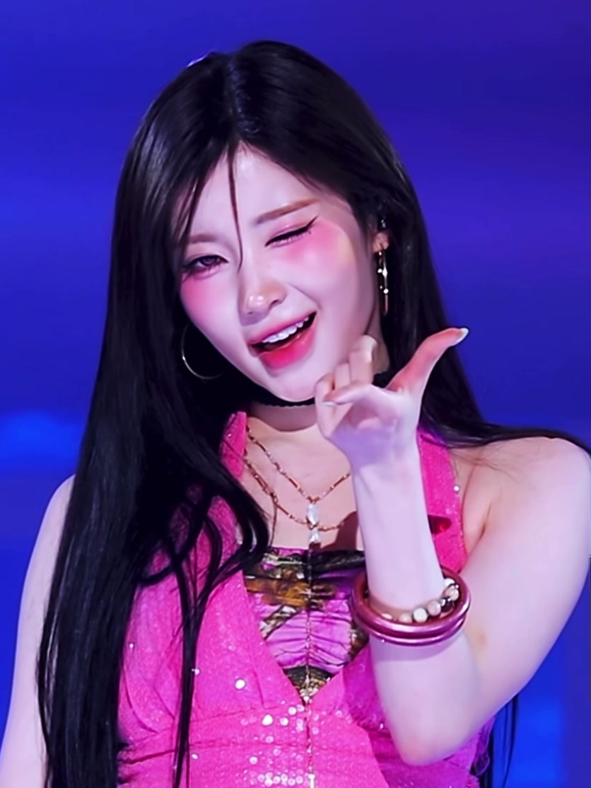 @BLACKPINK fanpage
