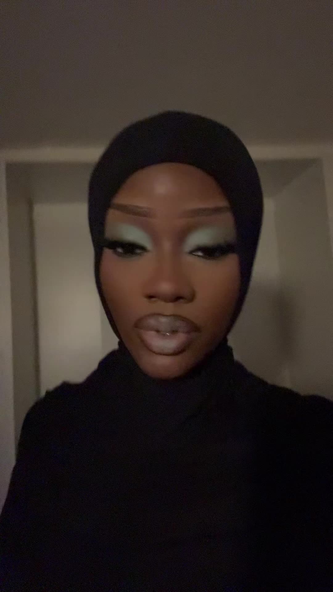 @beyninya