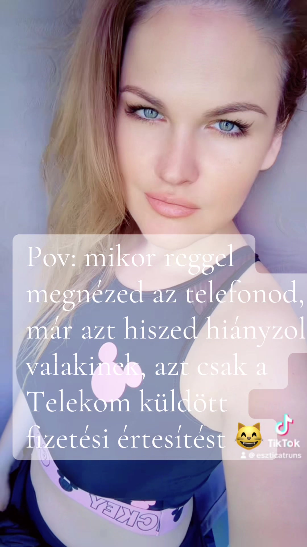 @EsztiCat🩷