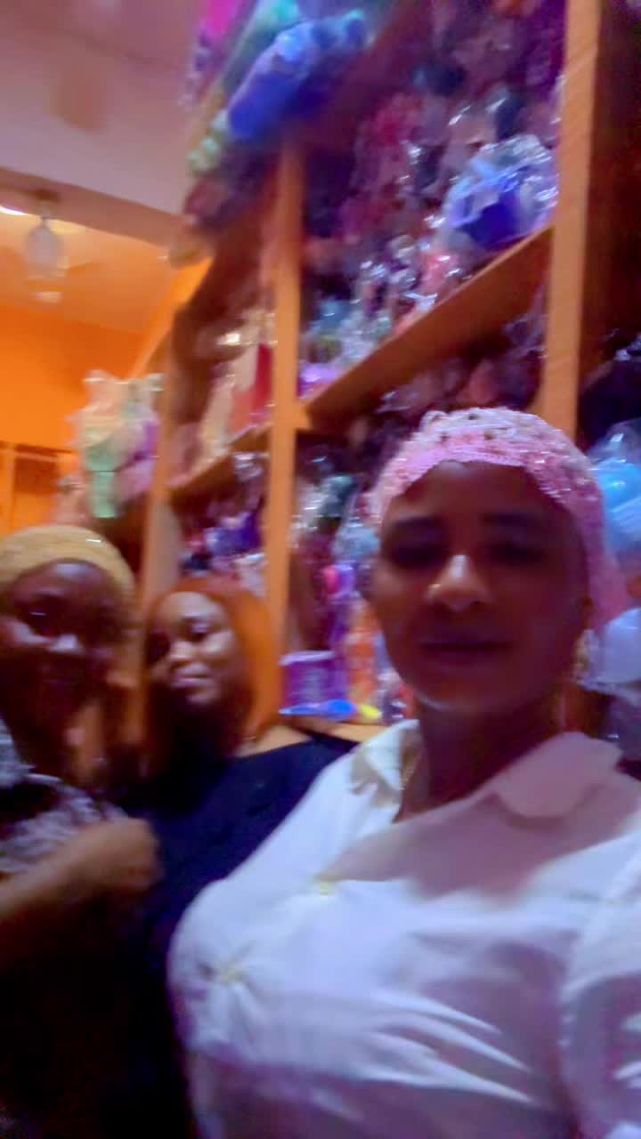 @Queenajokeayaolami