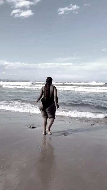 @Tessa T🍫🫦