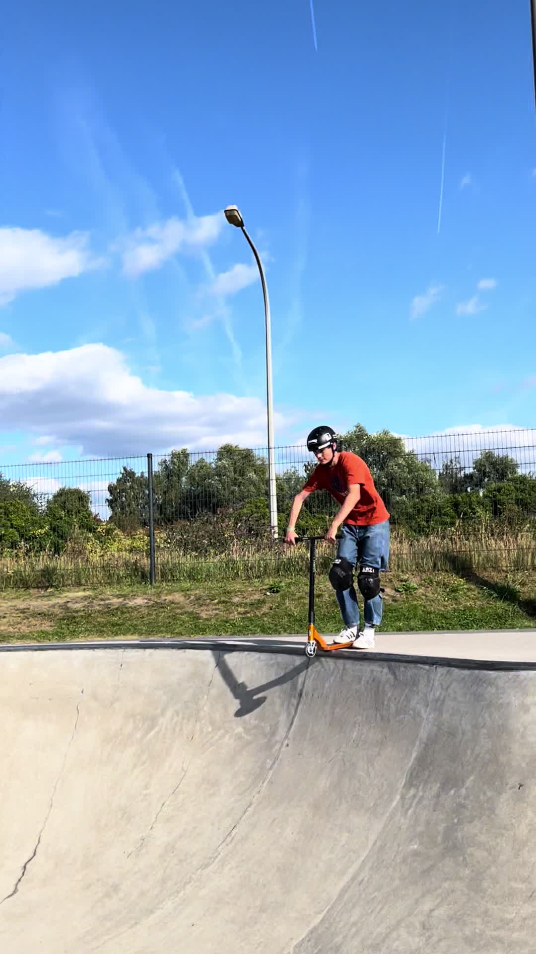 @tom_grs08