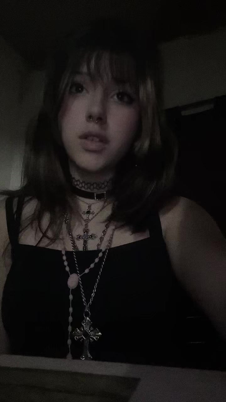 @🕸️