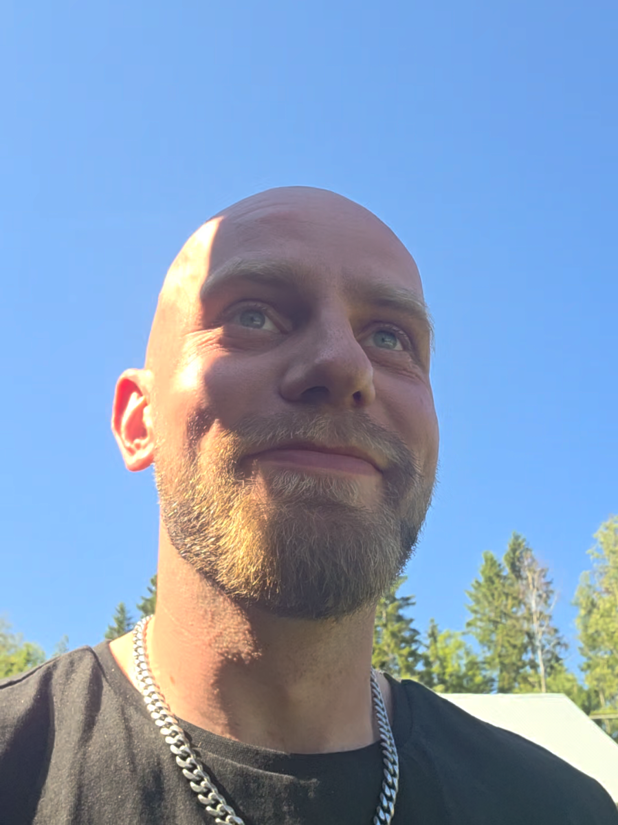 @Linus Selk&auml;l&auml;