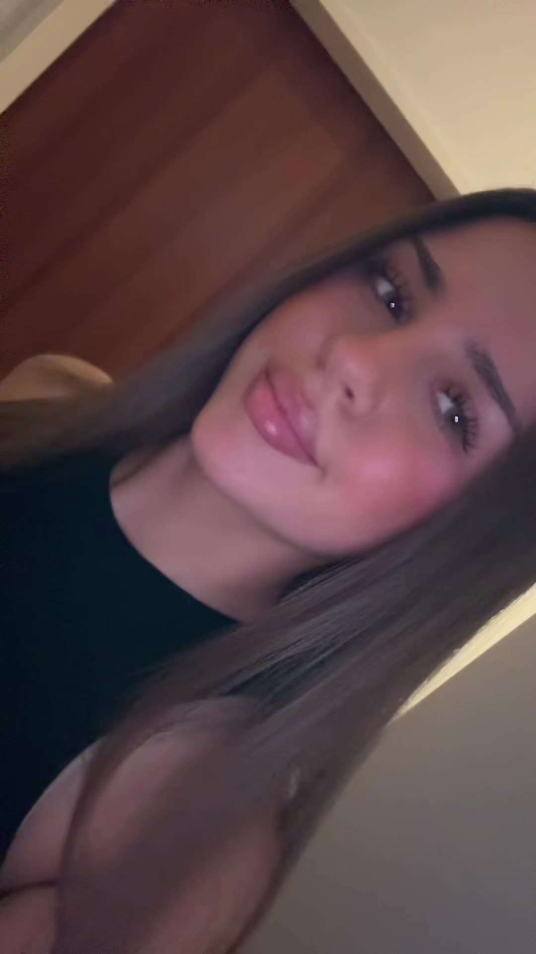 @ₙᵢ𝓬ₒₗₐ