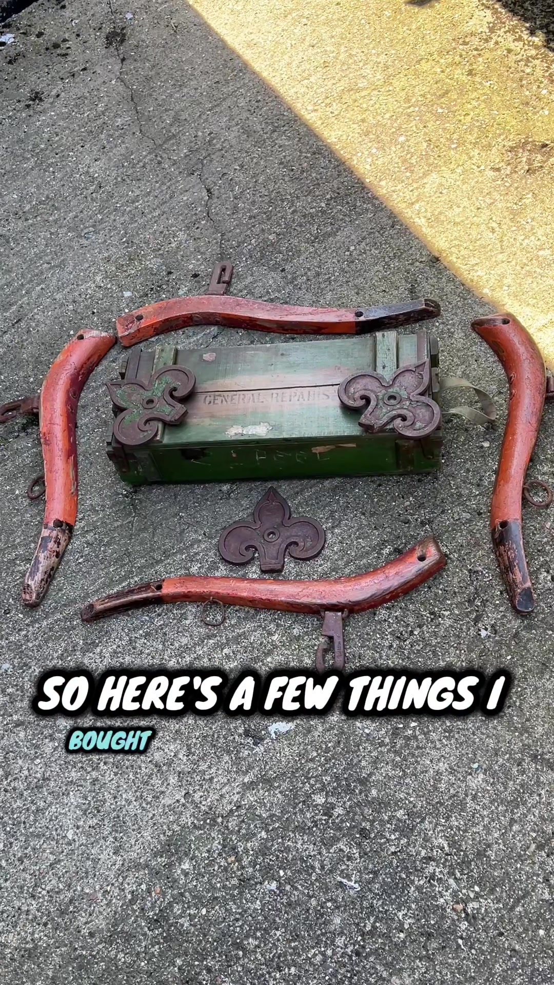 @Antique Curios