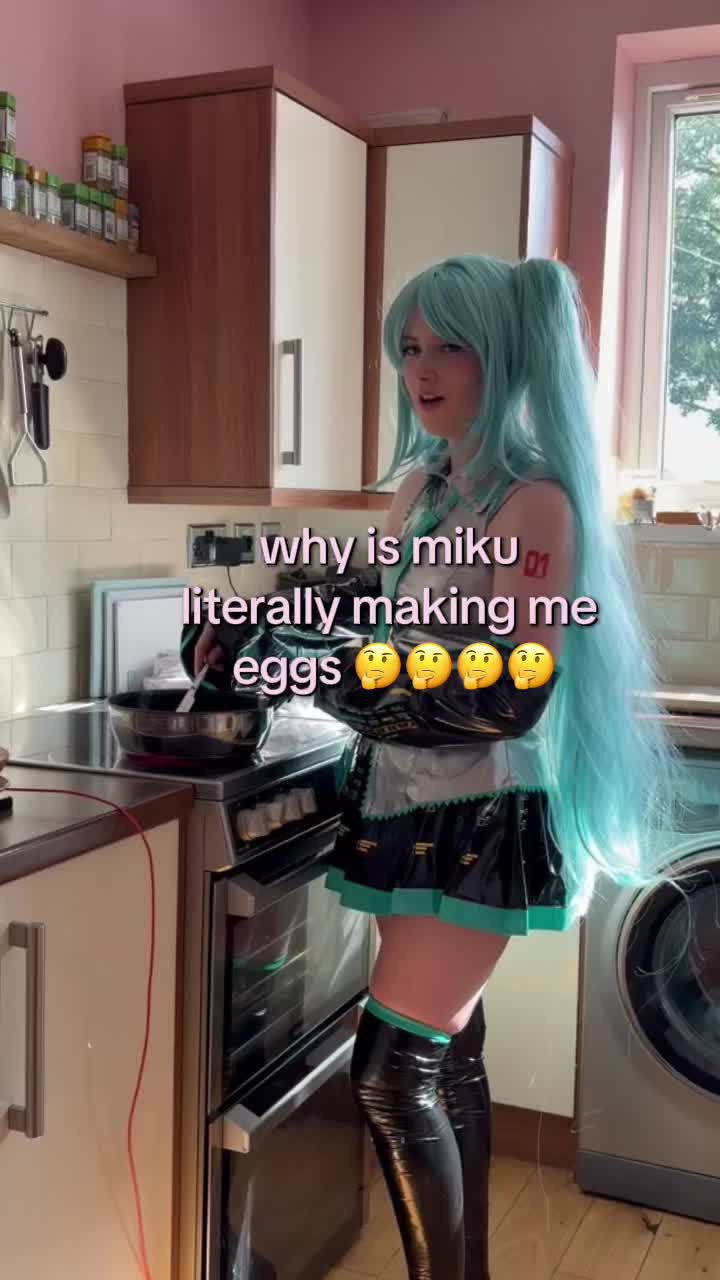 @moonvuuu =^^=