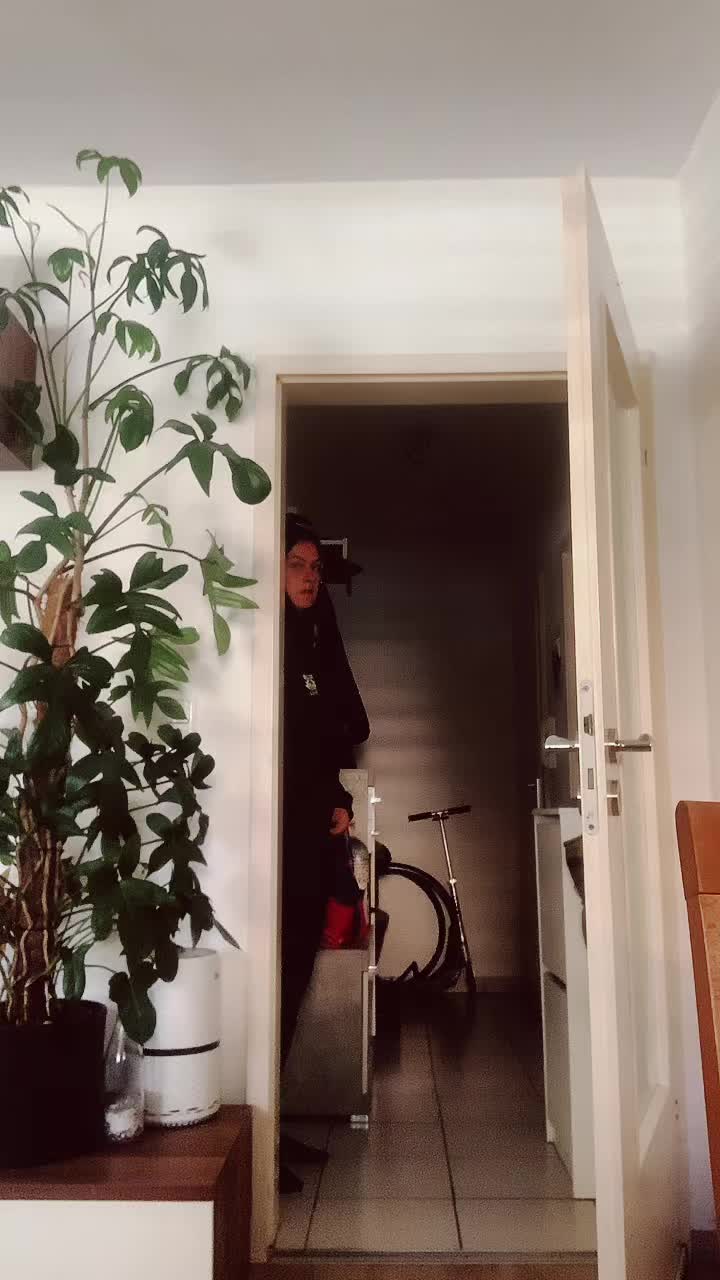 @Scherbentänzerin