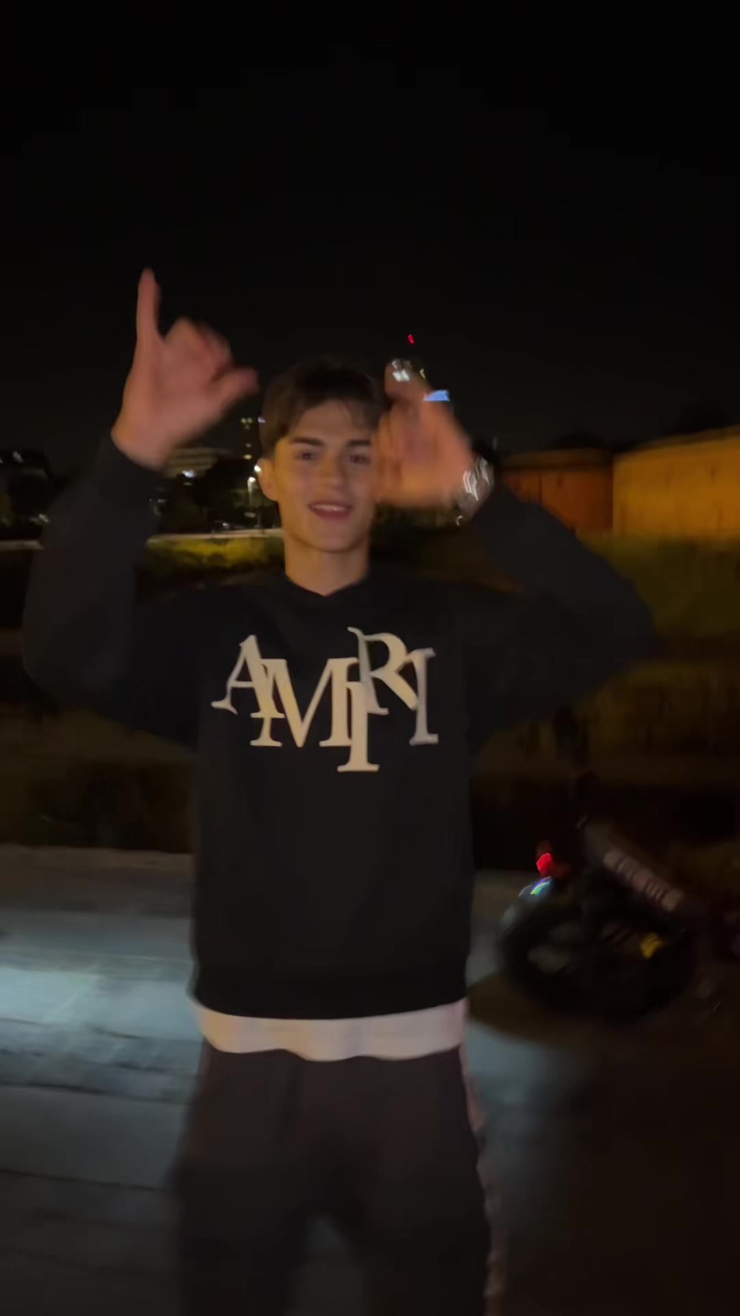 @H4J3M🧬