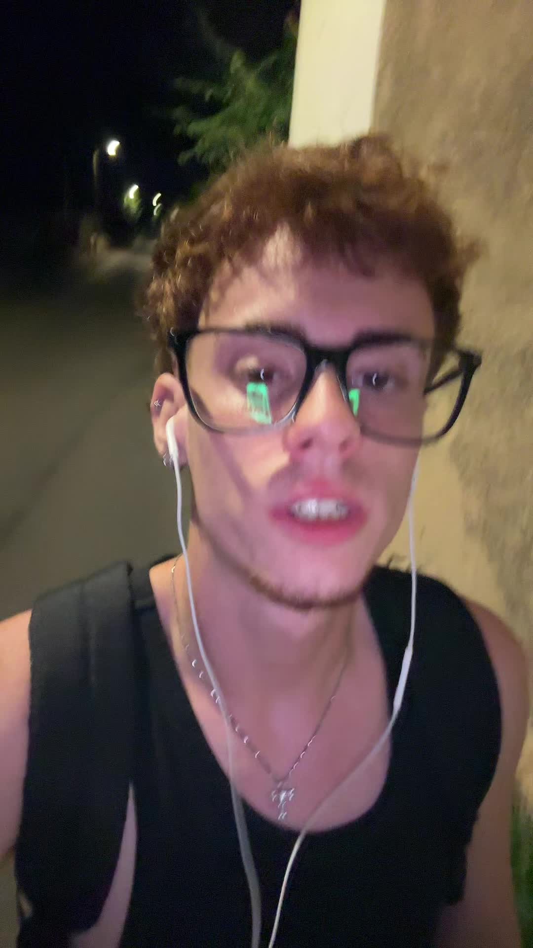 @Danni