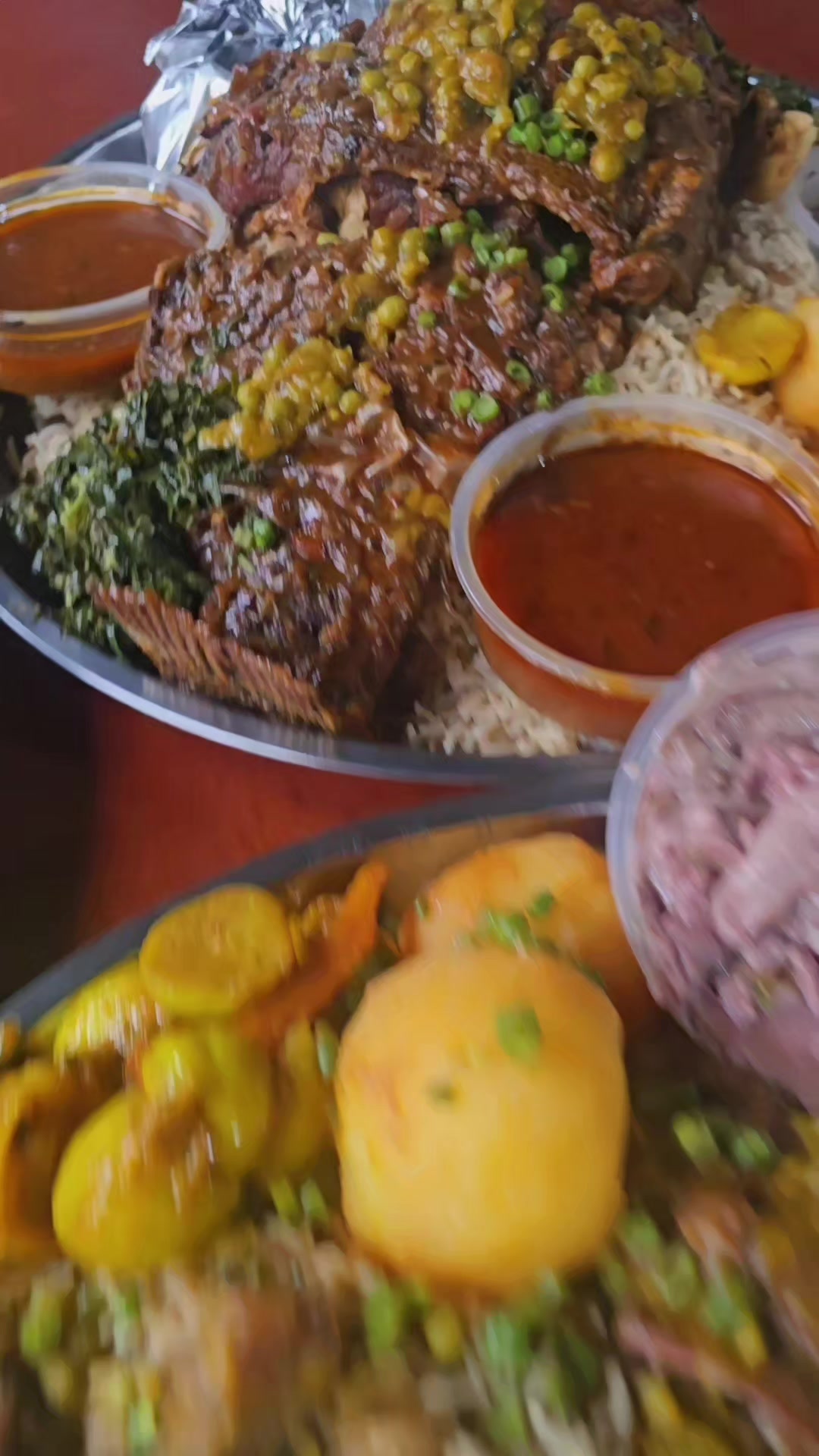 @Zauja Restaurant Lusaniya