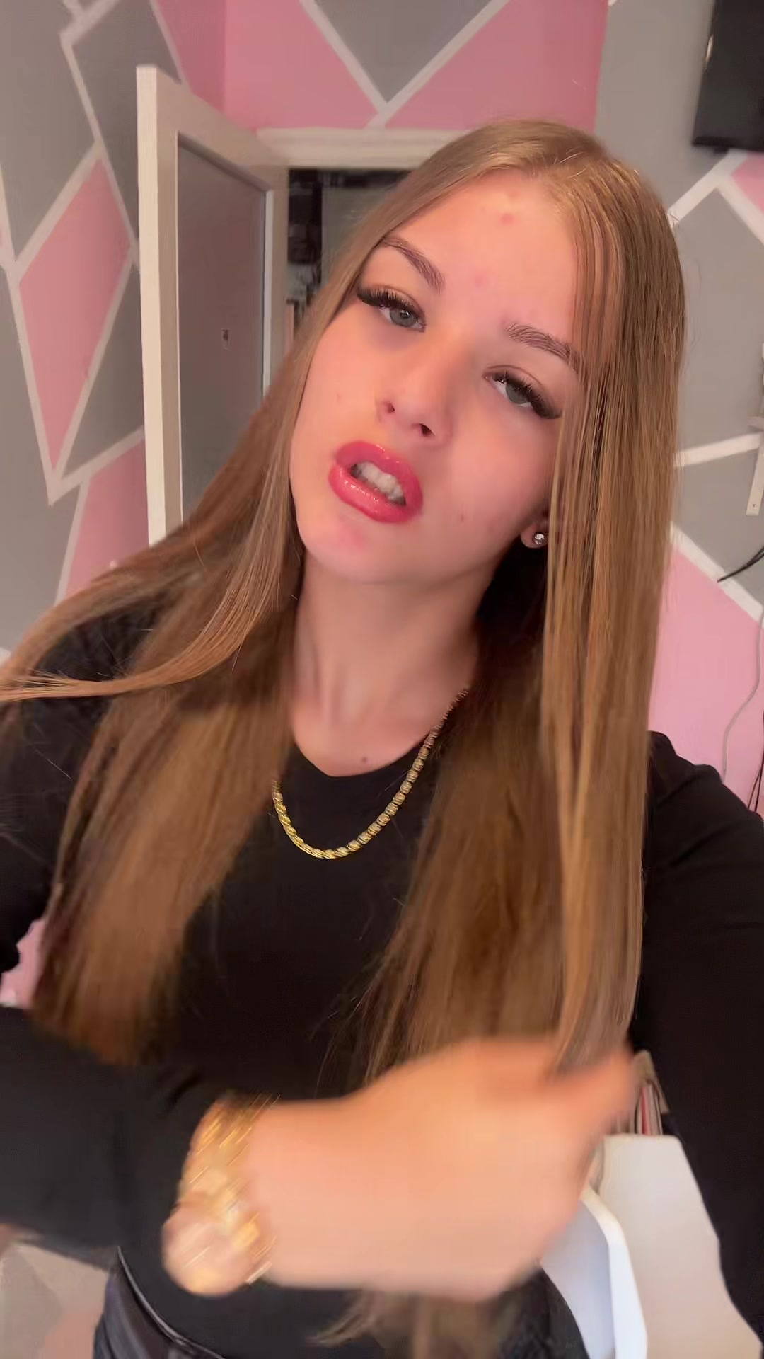 @ليكسني