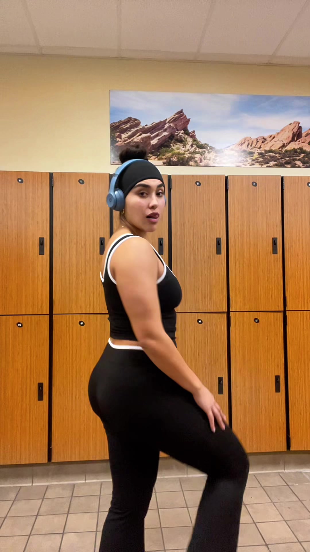@Amanda.Wavyy