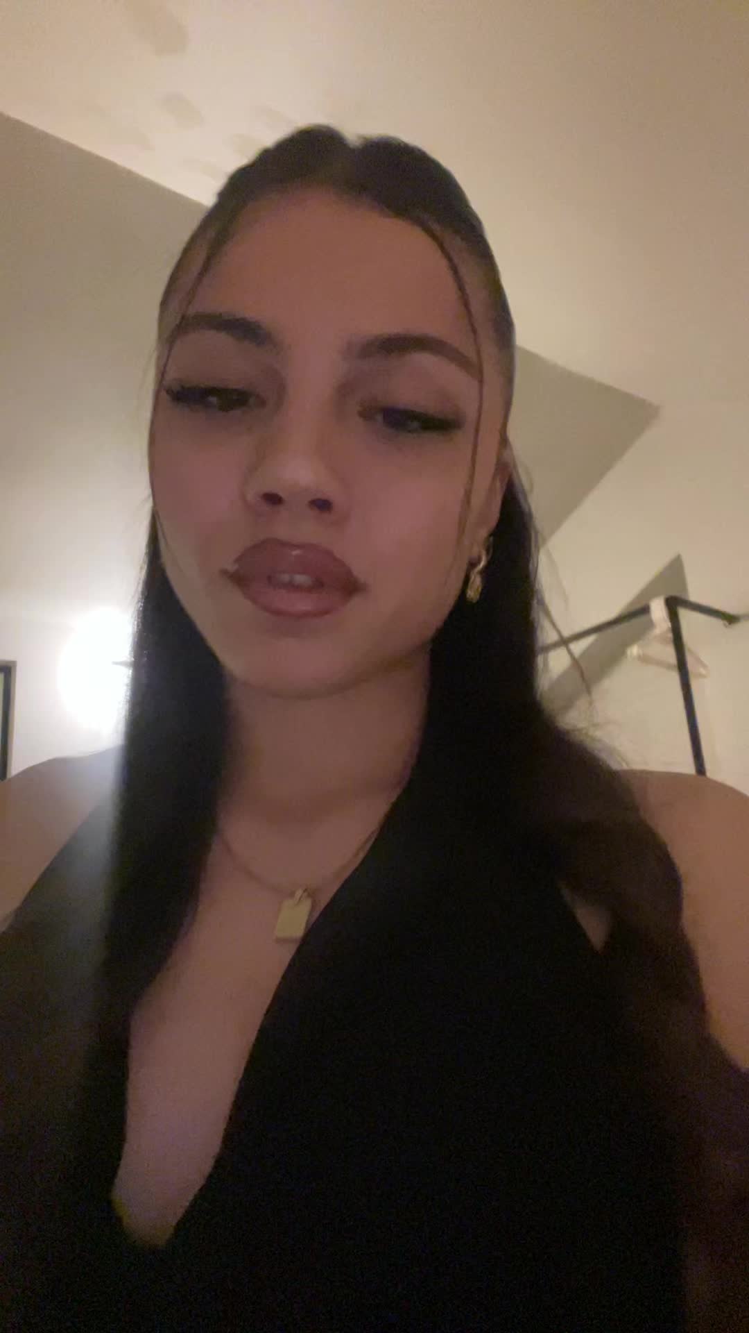 @athinoula
