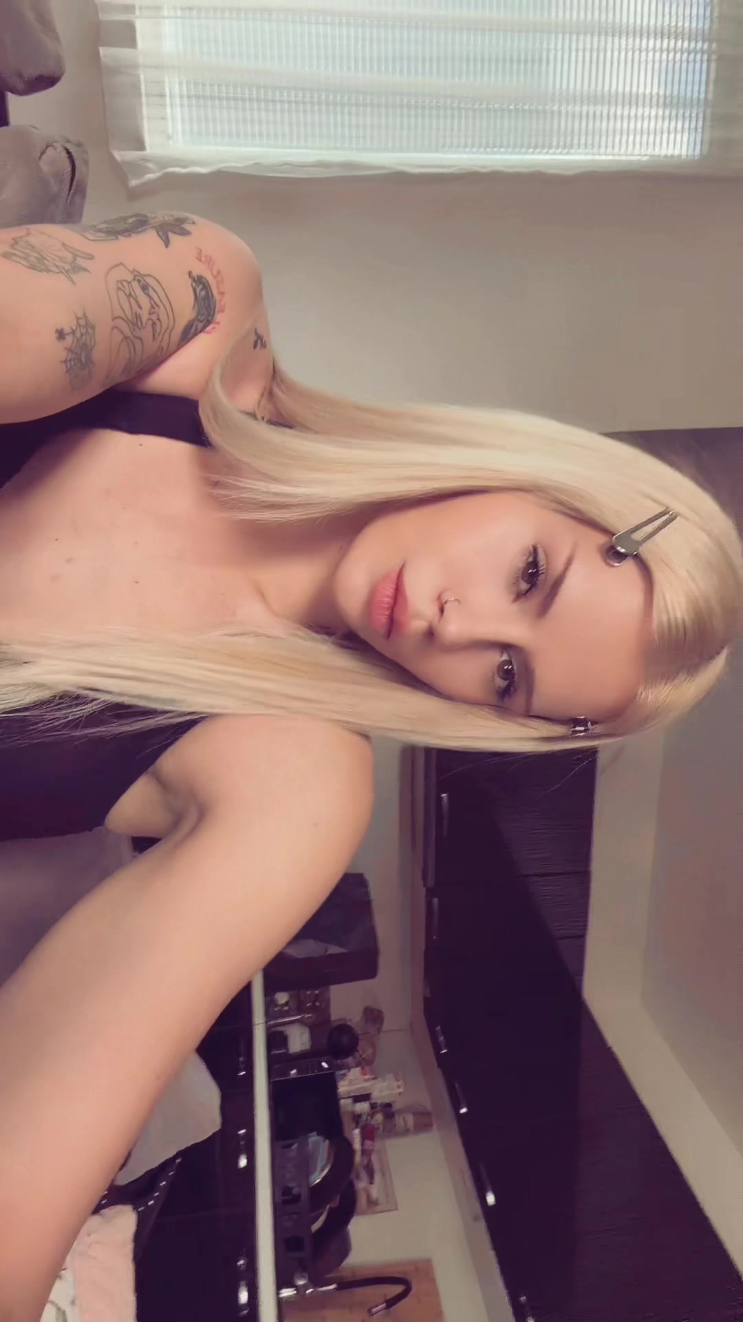 @NIKOL❤️🩹