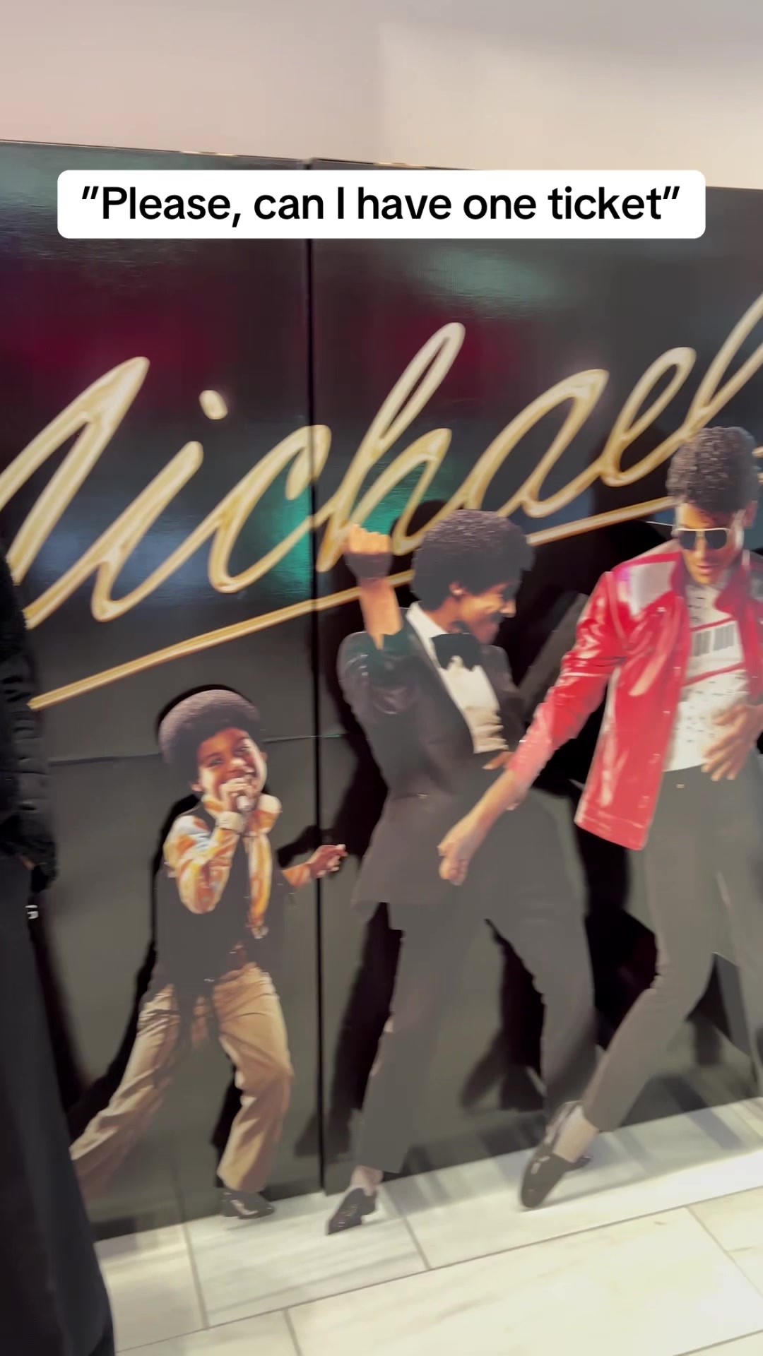 @Foxy Mama & Tower