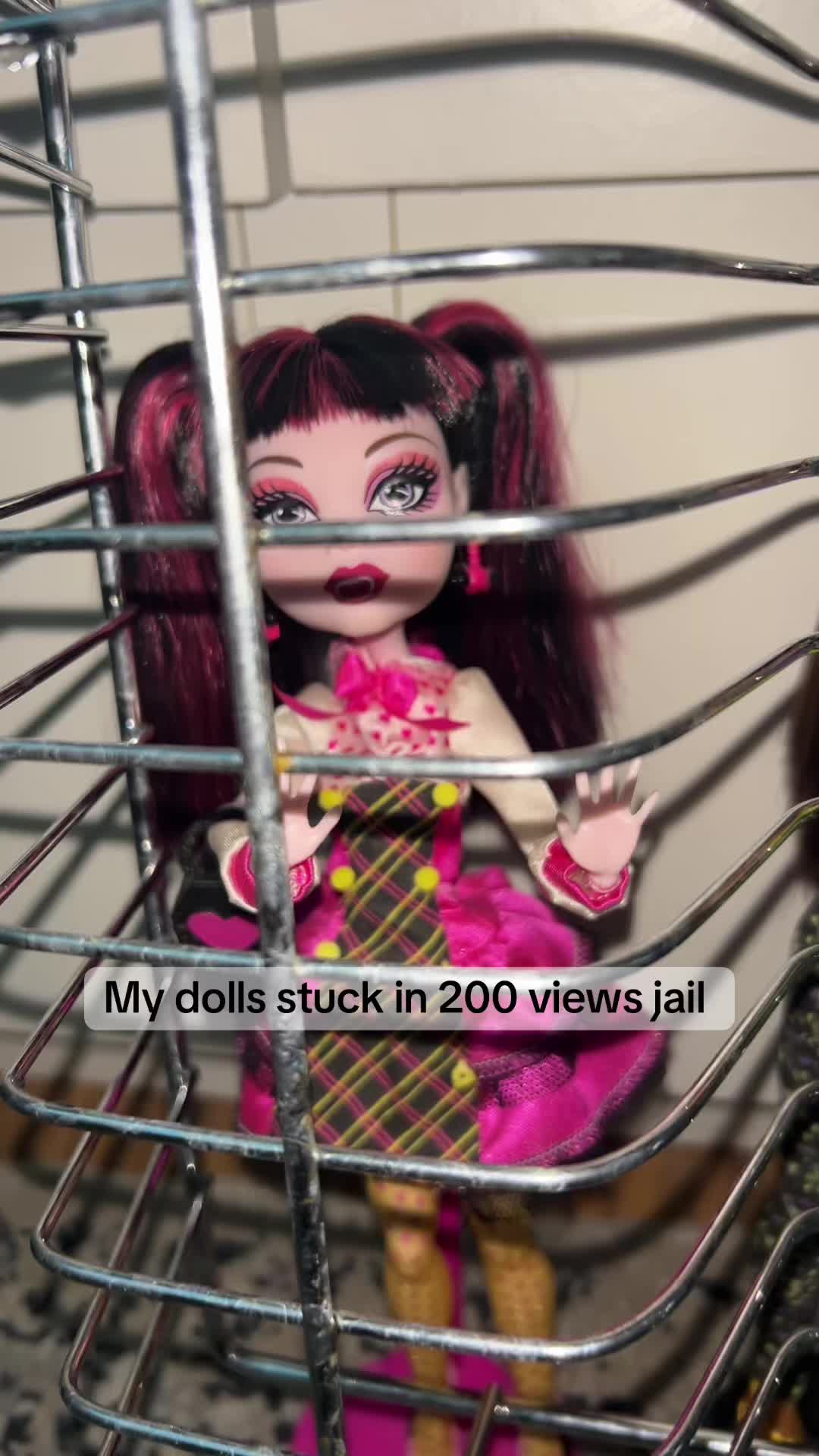 @dr3culaura4