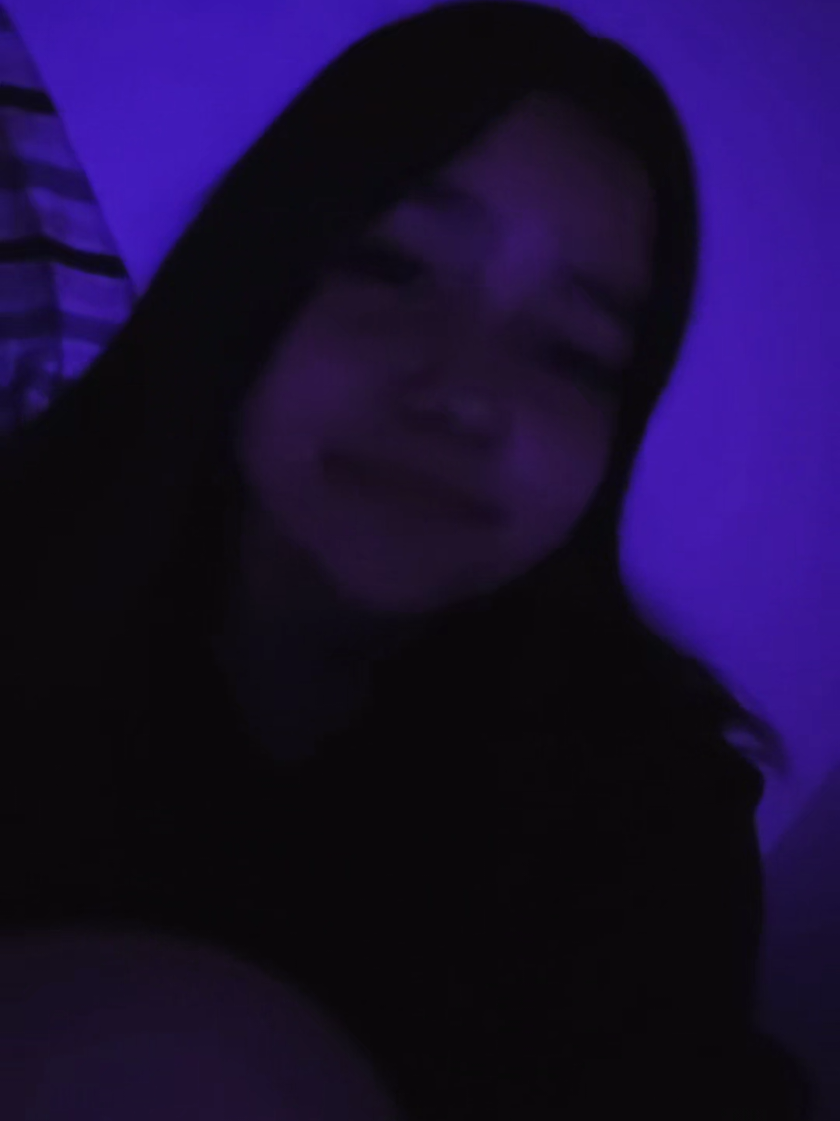 @𝓥 ✞︎ꨄ︎