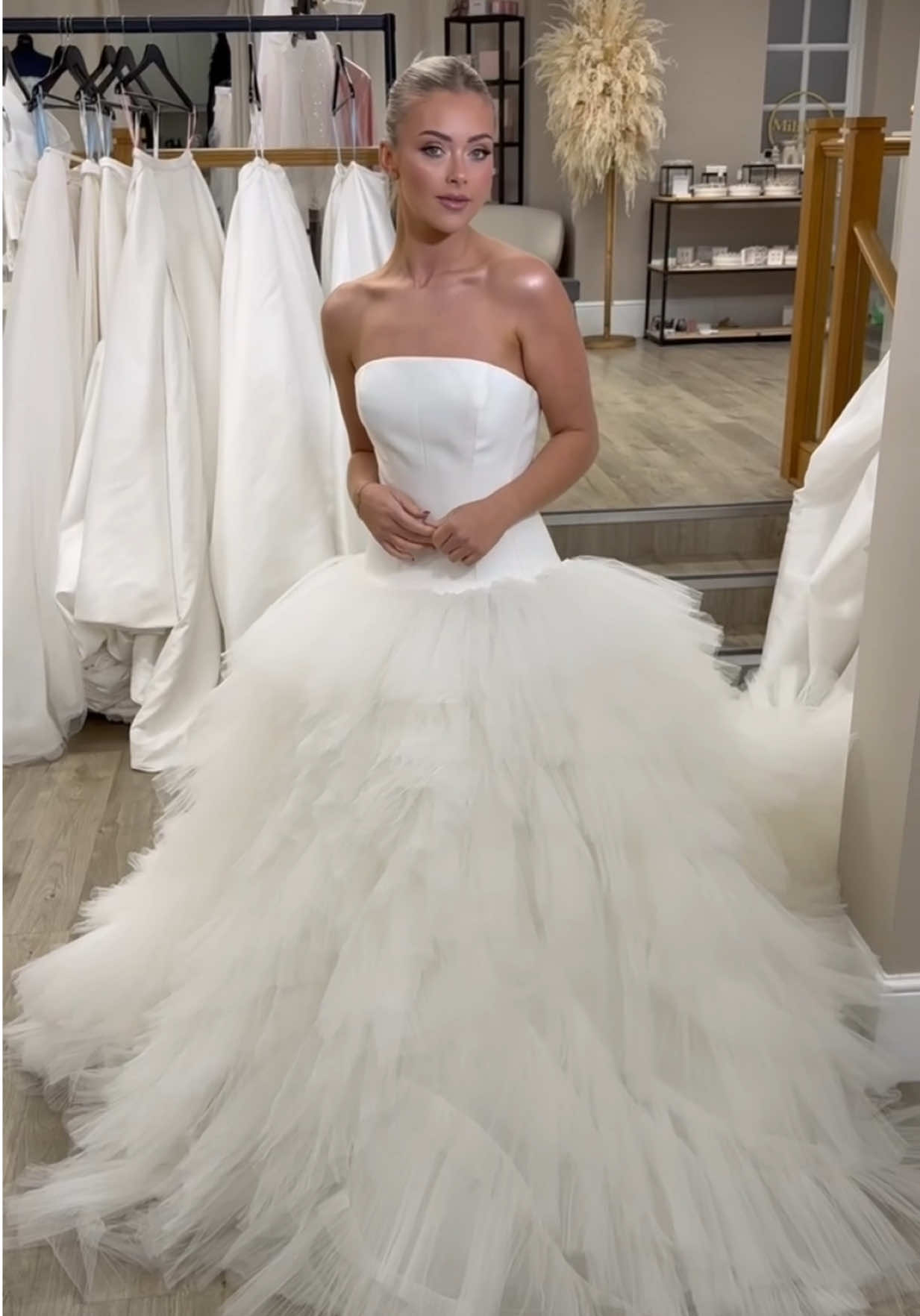 @MiliMili Bridal