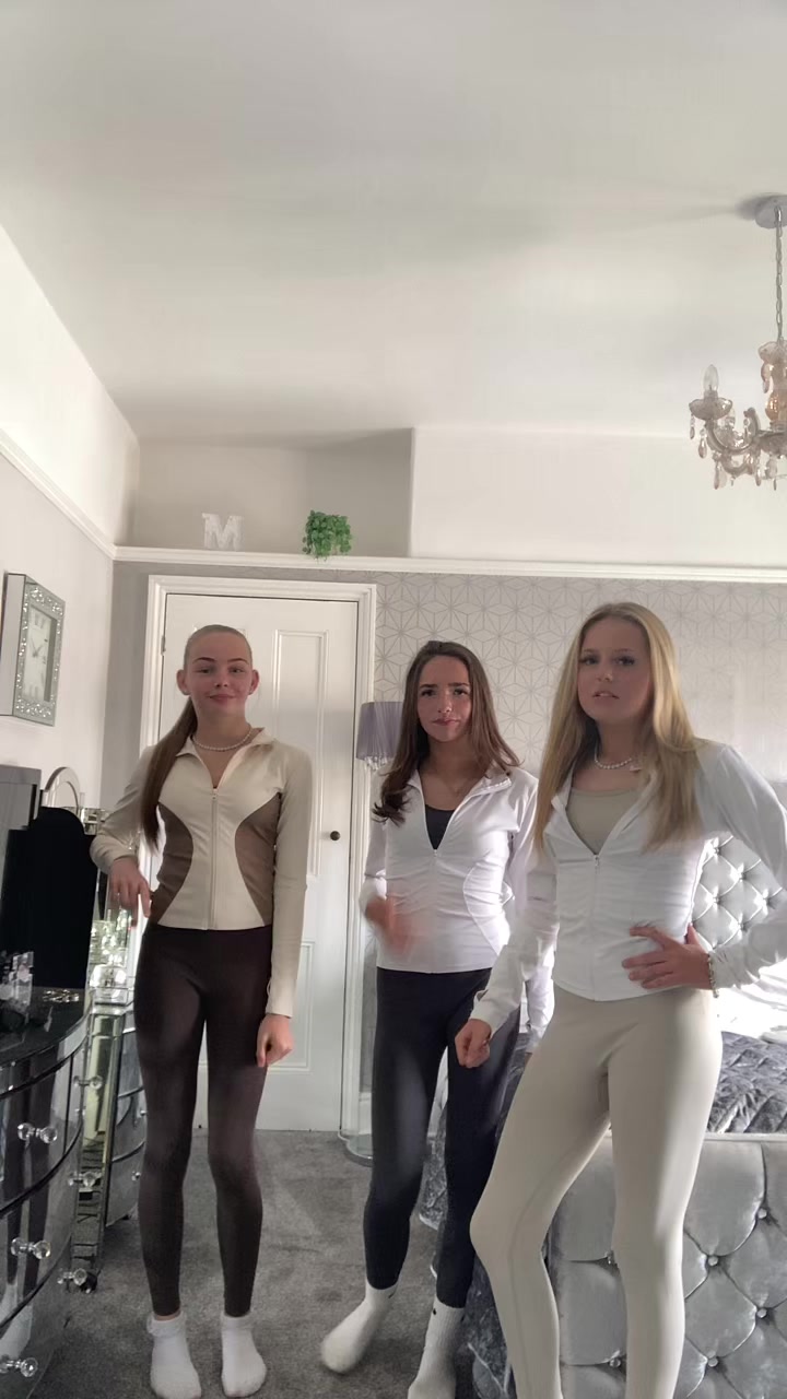 @𝐟𝐫𝐞𝐲𝐚🎀