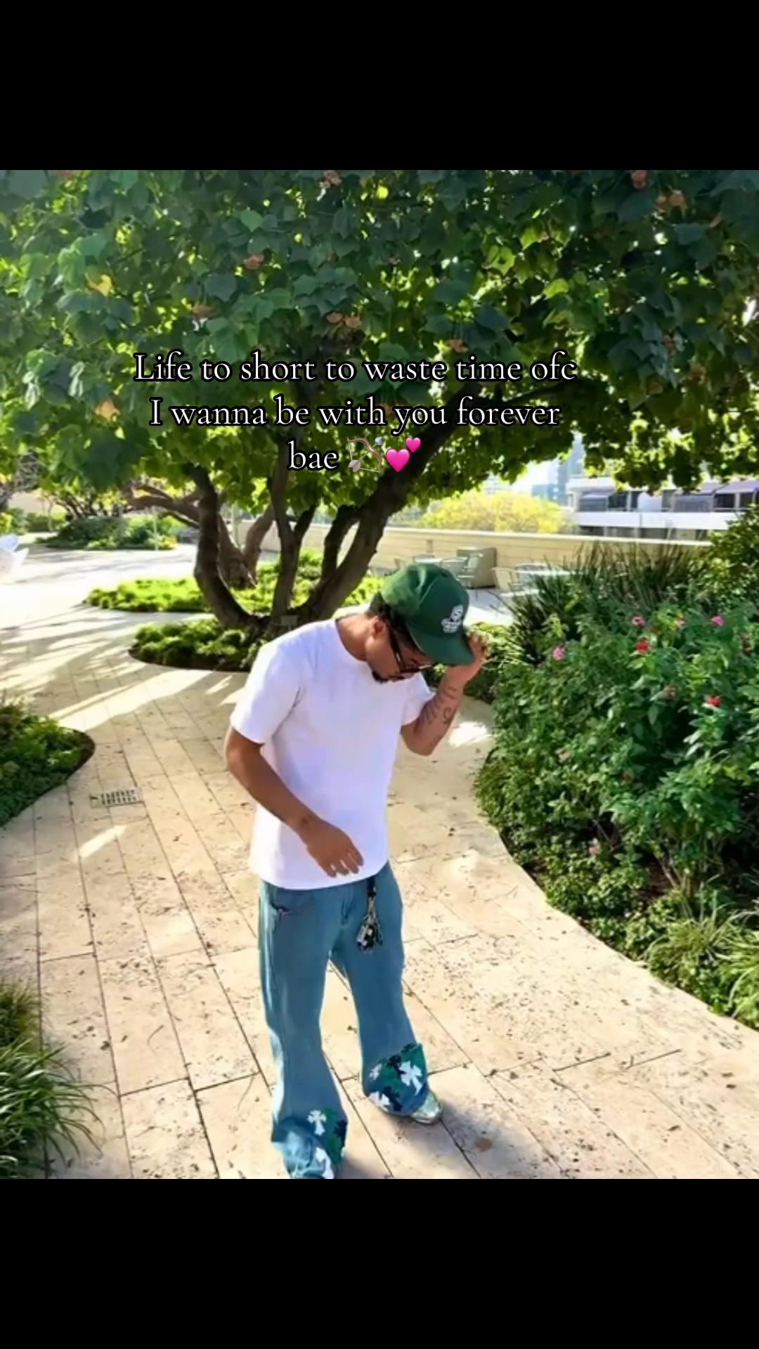 @Qu11zz