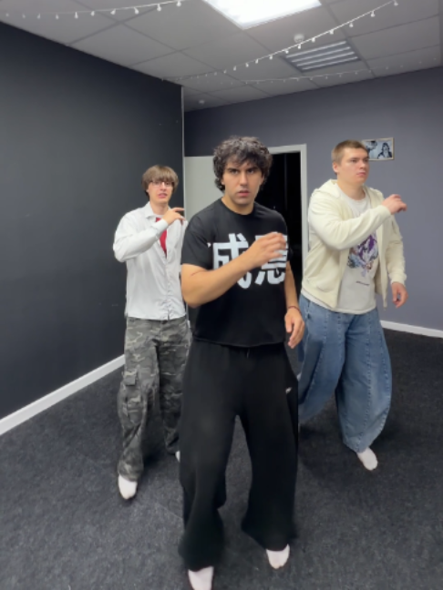 @onebaton