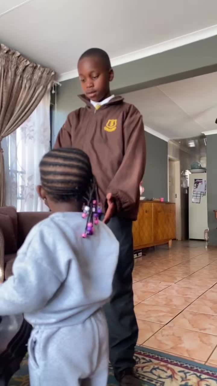 @Lebogang_m