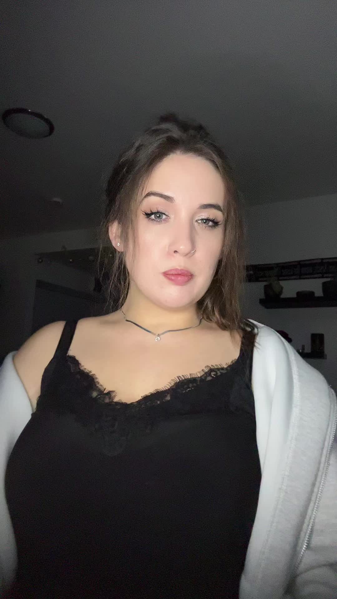 @VolleKanneVani