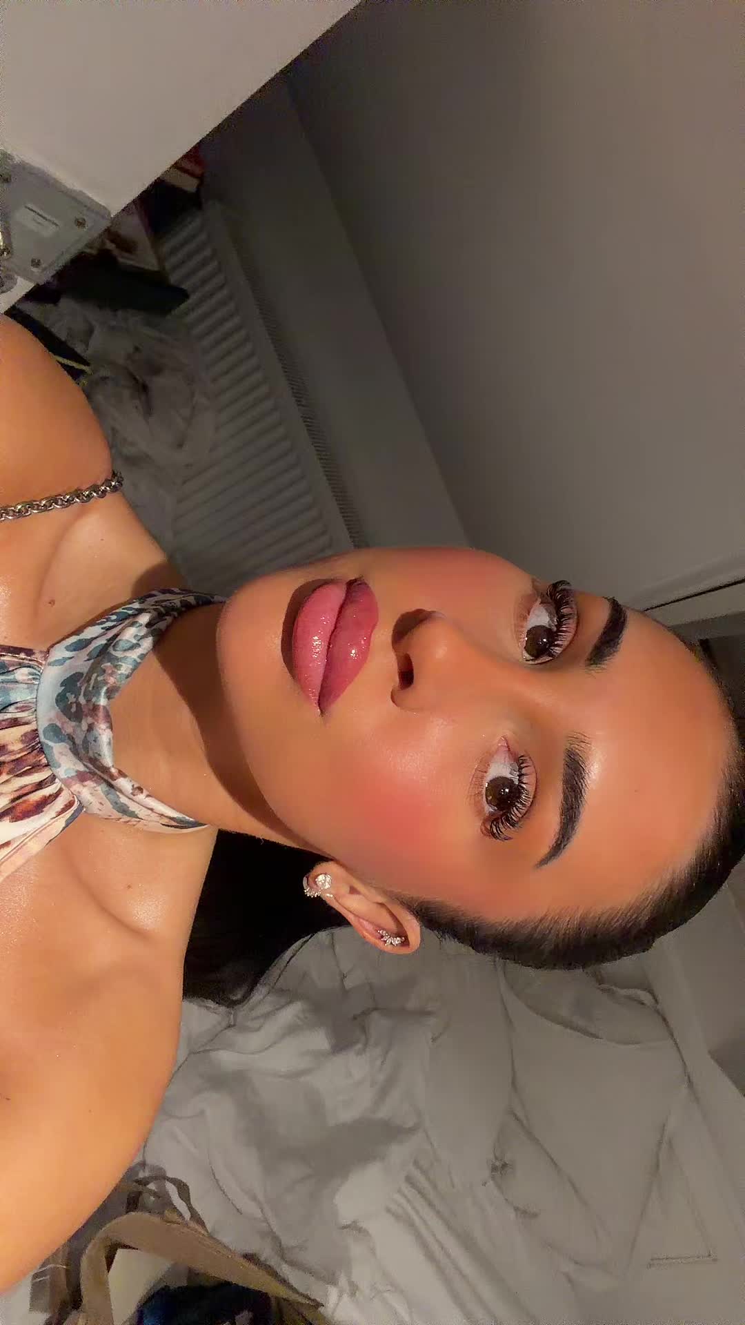 @GG