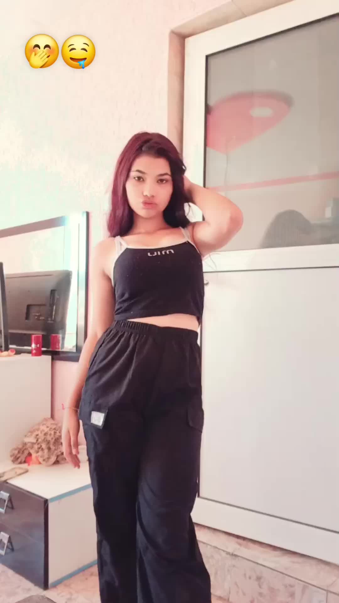 @Valentina🙉❤️