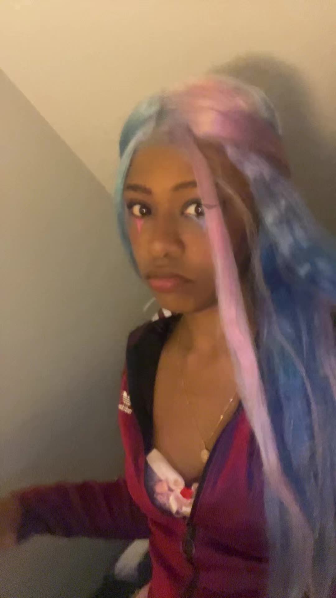 @Lovaaaa