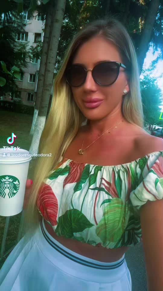 @Teodora