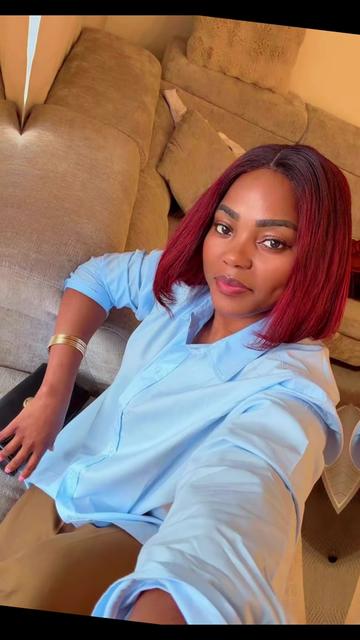 @THE BOSS LADY🇳🇦🫰🇫🇮