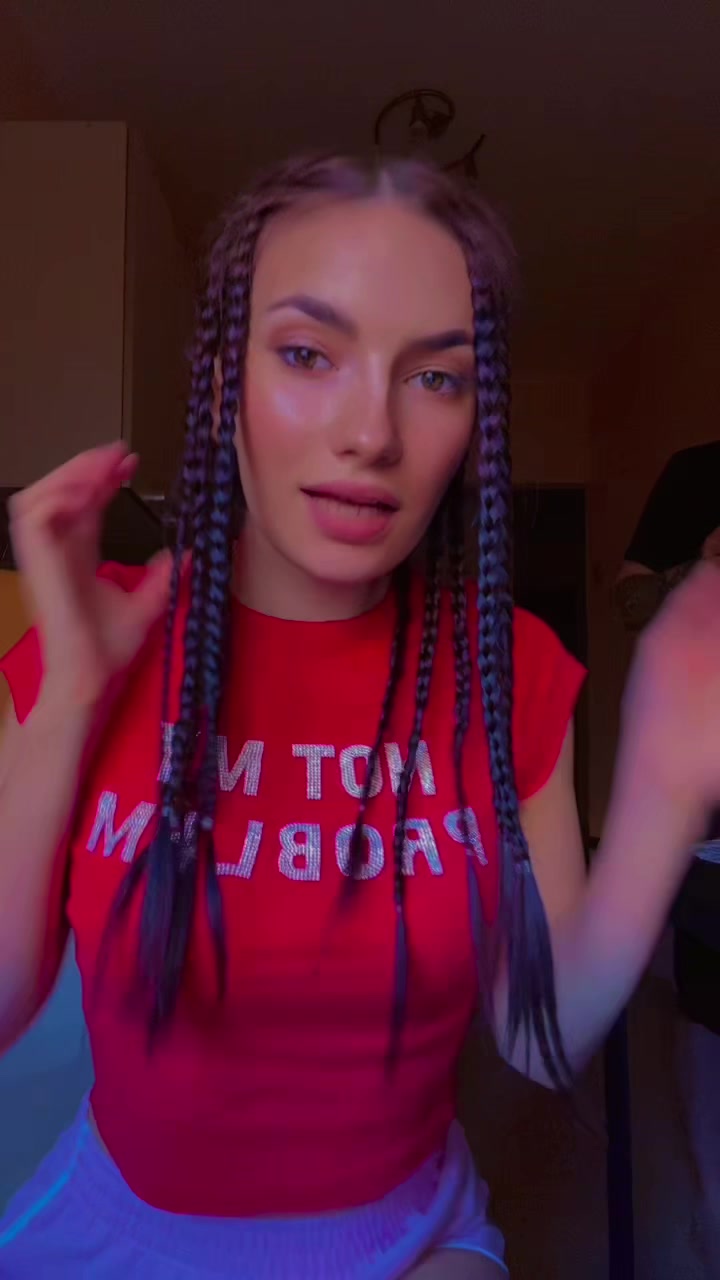 @kristīne