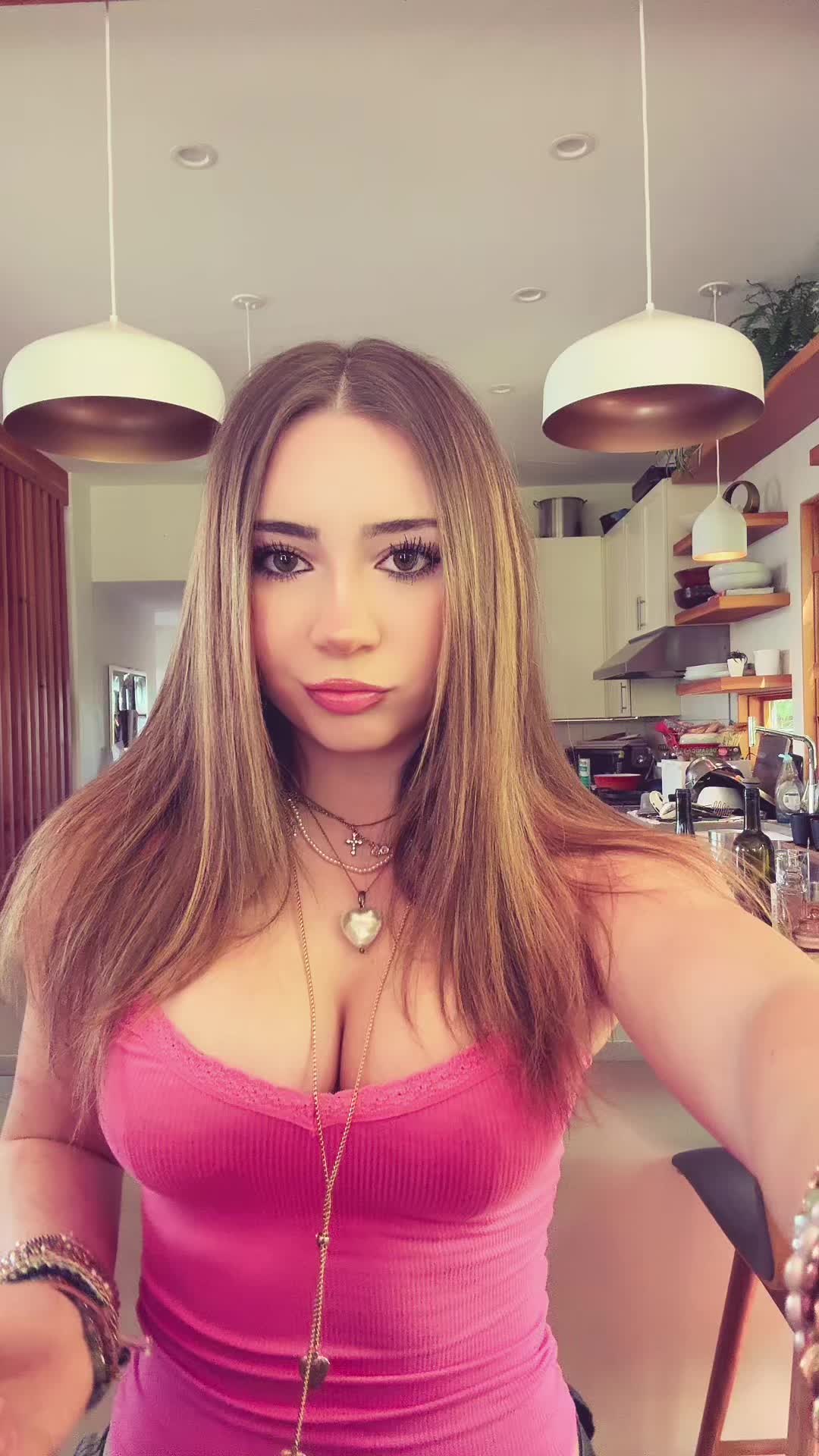 @violet
