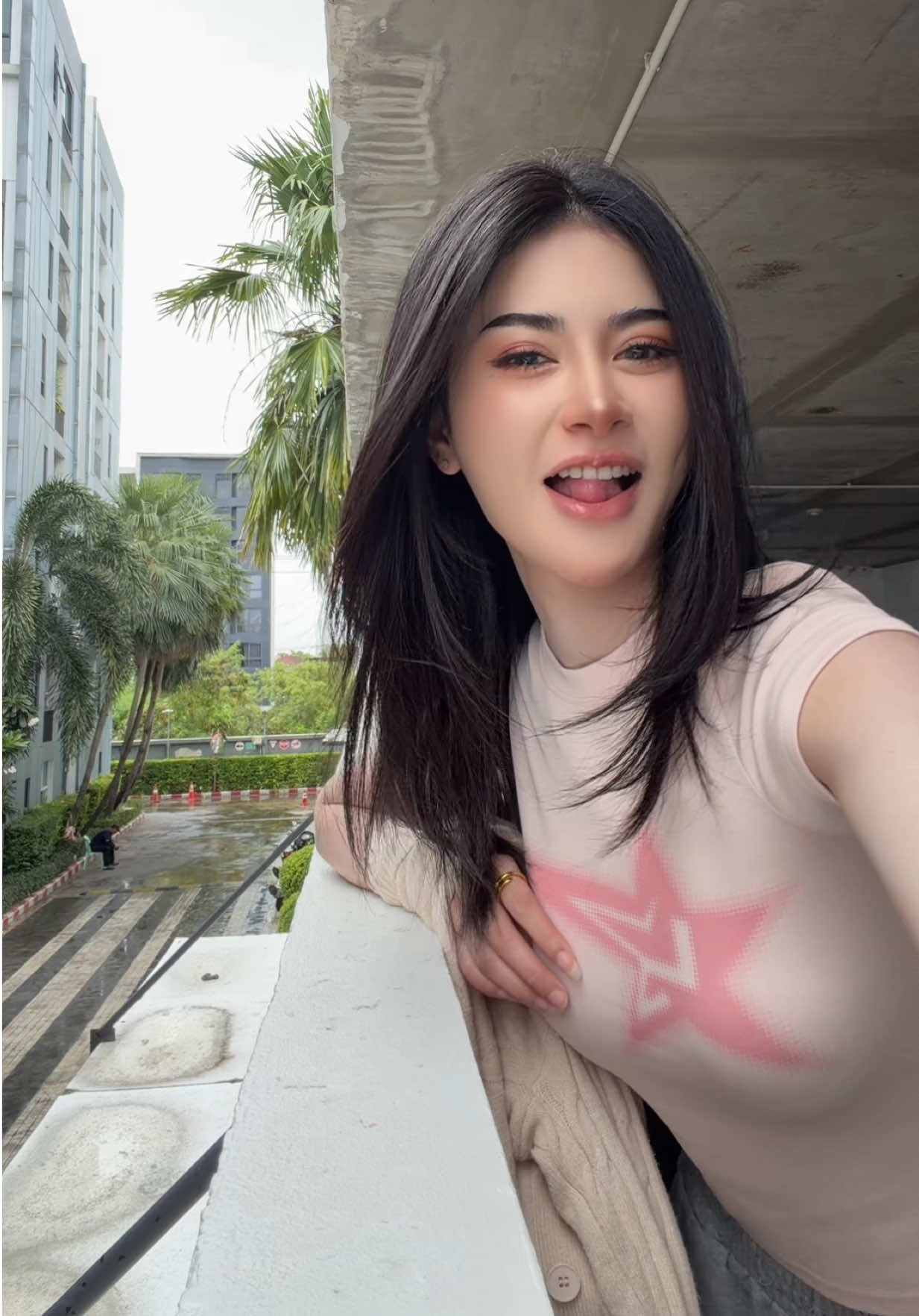 @ฟ้า จิตรลดา