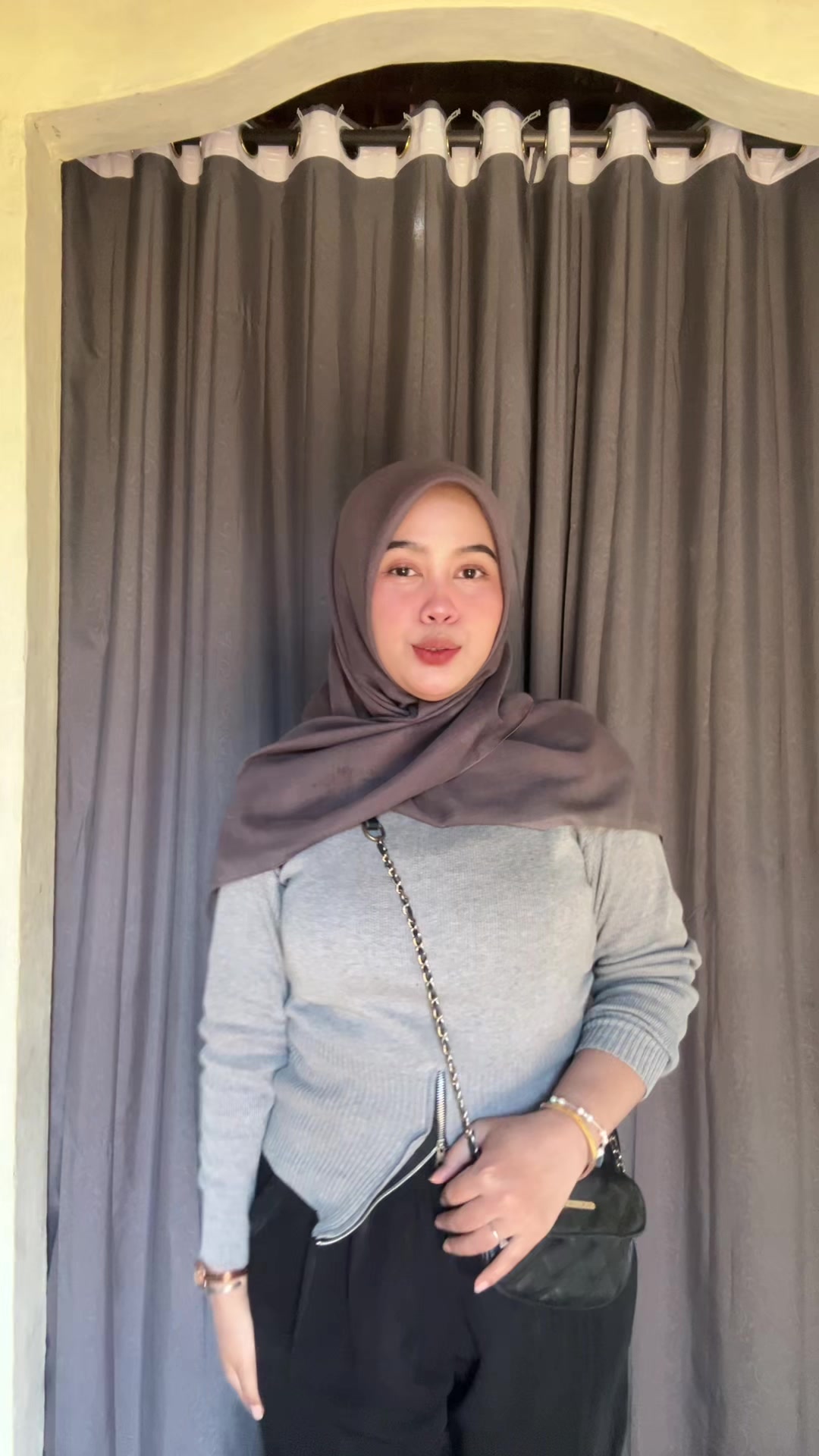 @Fatimaa