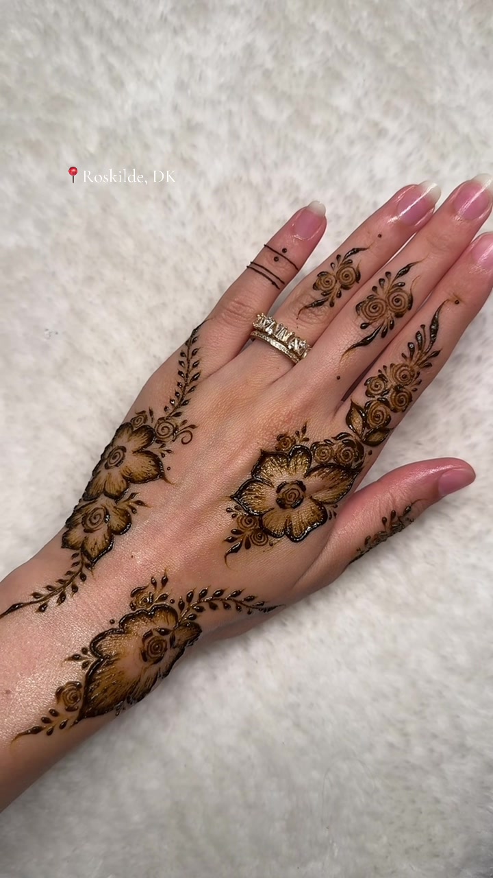 @hennabyqainat