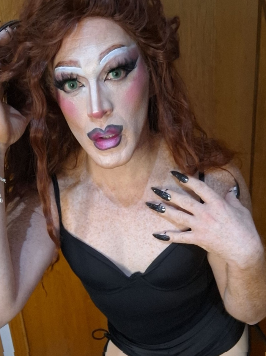 @DragCandyHot