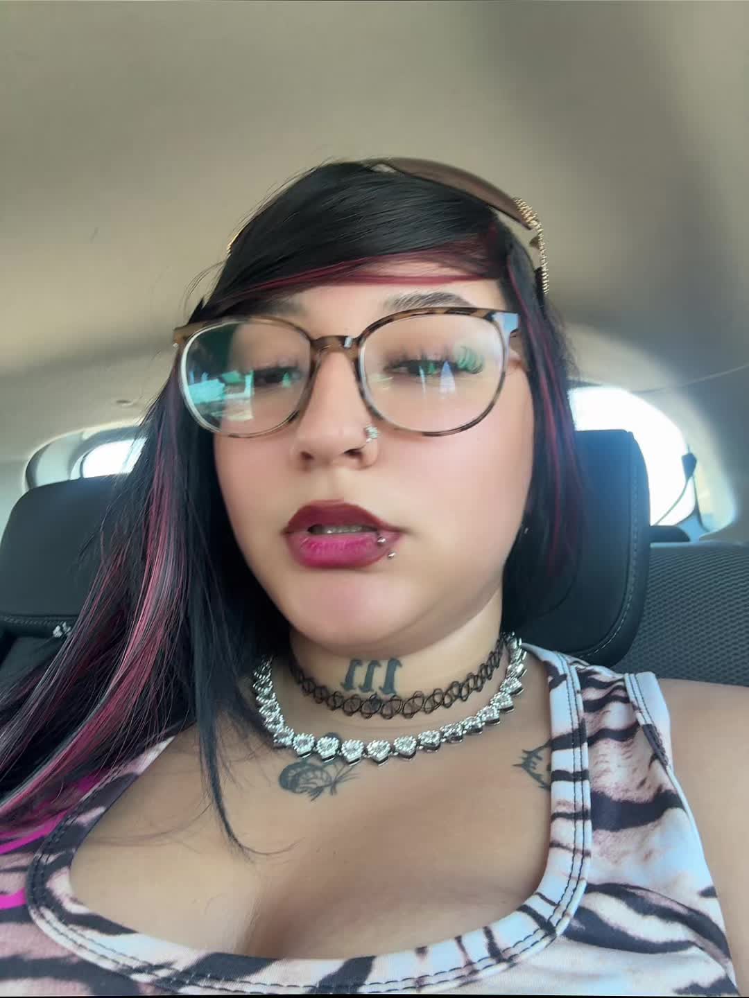 @Lokitty💘🥇nzrth🦁🧿🖤