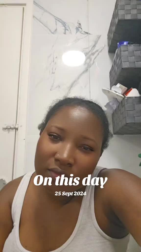 @Miss Nyhira💯💛🙏⚘️💐🍒❄️